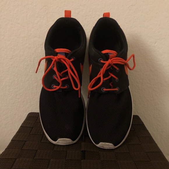 Nike Roshe Run Black Orange Blue - Picture 3 of 5